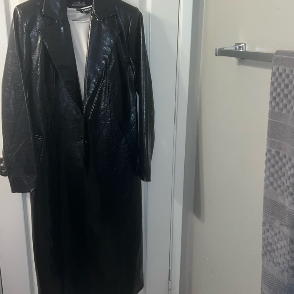 Sale🔥Danielle Bernstein Coat